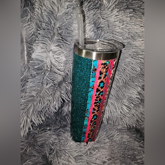 30oz tumbler - Picture 1 of 4